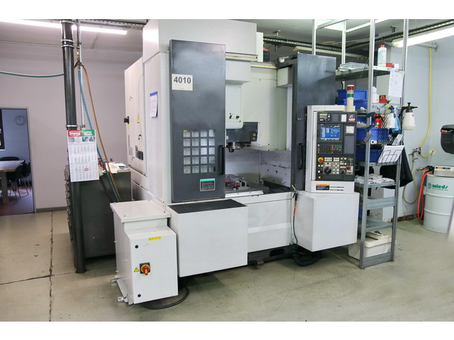 MORI SEIKI NV 4000 DCG 立型マシニングセンタ の画像 1枚目