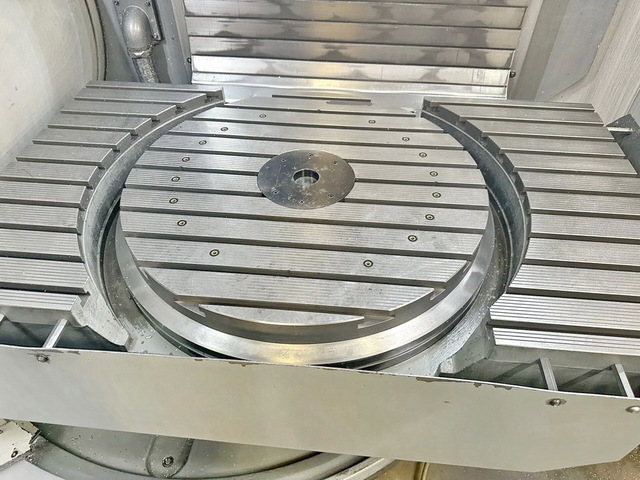 DECKEL MAHO DMU 80 T 5Axis Machining Center Image 5