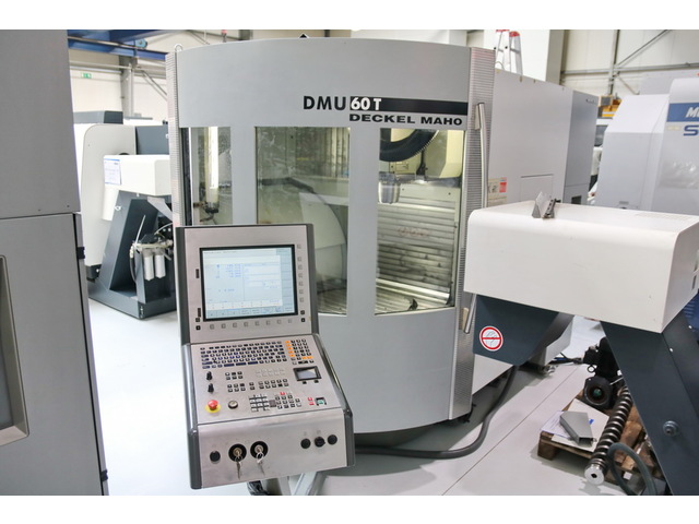 DECKEL MAHO DMU 60 T 5軸マシニングセンタ の画像 1枚目