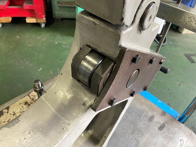 MAZAK PM250 Steady rest Image 4