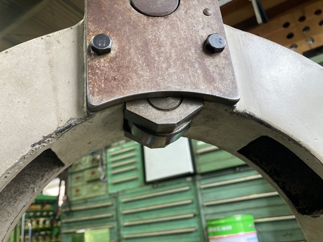 MAZAK PM250 Steady rest Image 6