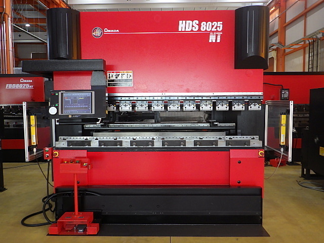 アマダ HDS-8025NT プレスブレーキ/ベンダー の画像 1枚目
