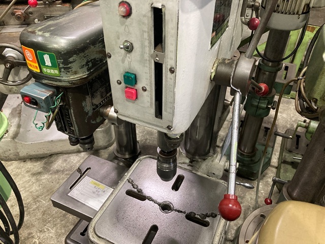Yoshida Tekkoujo YBD-450 Desktop Drilling Machine Image 2