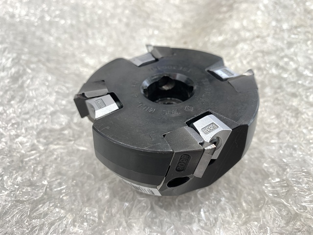 TUNGALOY TSE3003RIA Milling Cutter Image 2