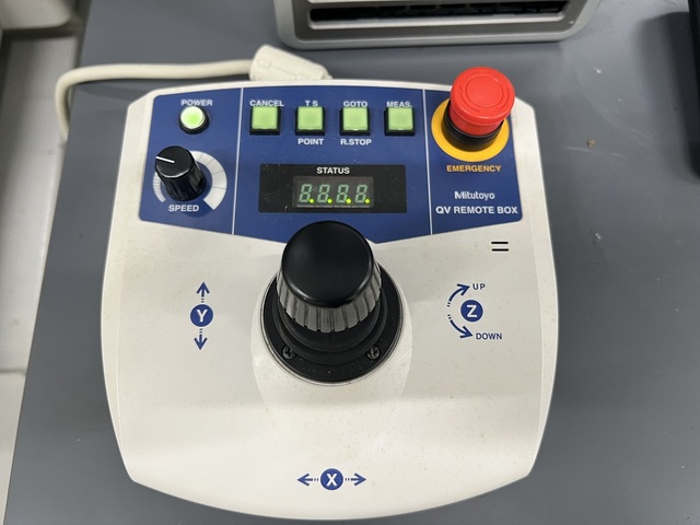 ミツトヨ QV-E202PIL-C(363-105-1) 画像測定機 の画像 4枚目