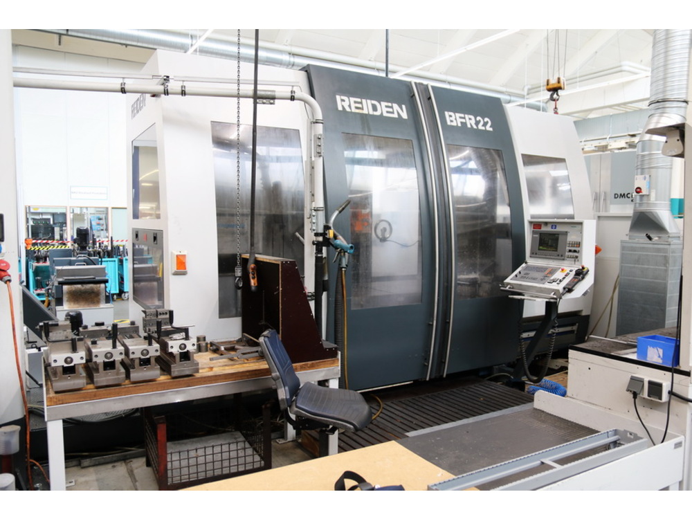 REIDEN BFR 22 5Axis Machining Center