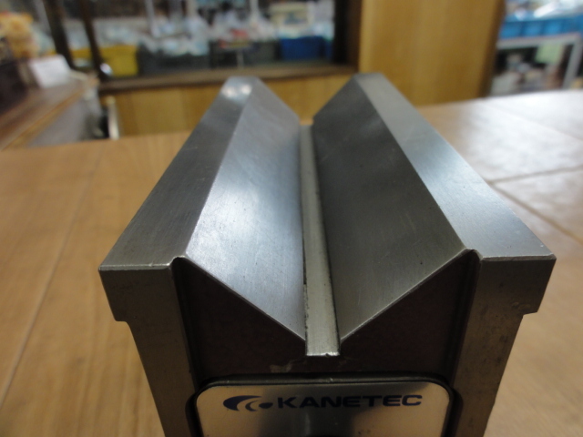 KANETEC KVA-2A V Block and M Block Image 3