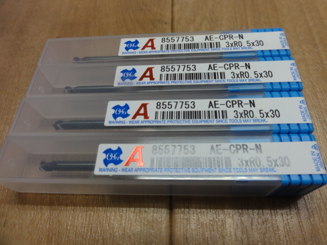 OSG AE-CPR-N3XR0.5X30(未使用品) エンドミル の画像 2枚目