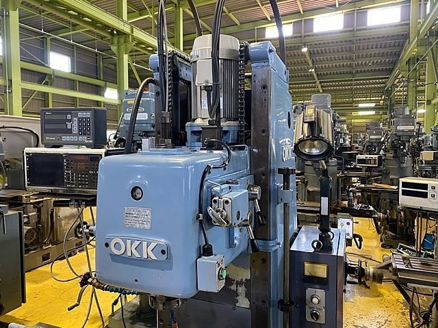 OKK MH-2V Vertical Milling Machine Image 3