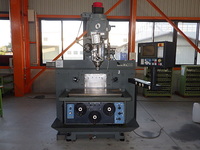 MAKINO KEVA-55 NC Vertical Milling Machine H019575 Image