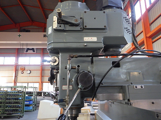 牧野フライス製作所 KEVA-55 NC立型フライス盤 の画像 4枚目