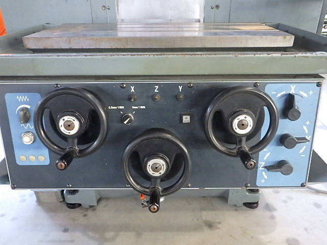 牧野フライス製作所 KEVA-55 NC立型フライス盤 の画像 7枚目