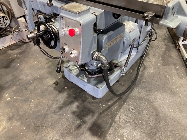 MAKINO KSJP-55 Vertical Milling Machine Image 3