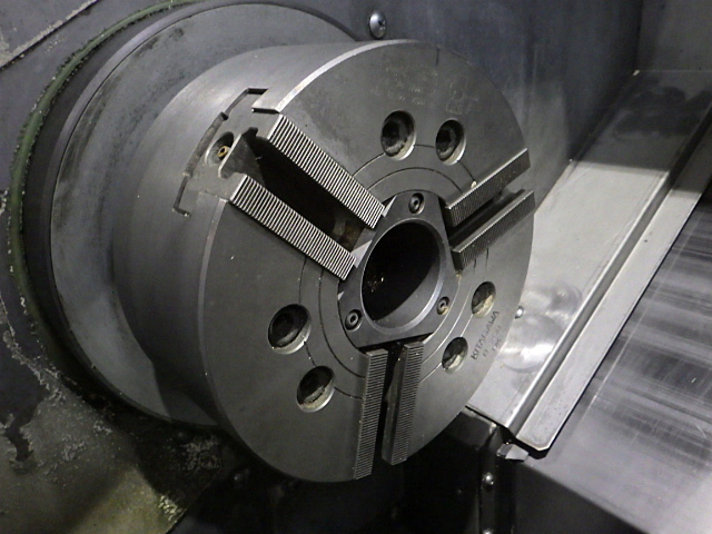 Okuma LCS-15 NC Lathe Image 3