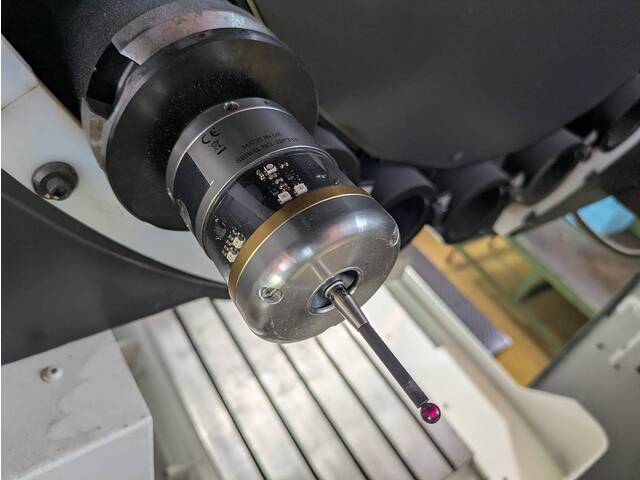 オークマ MILLAC-611VⅡ 立型マシニングセンタ の画像 6枚目