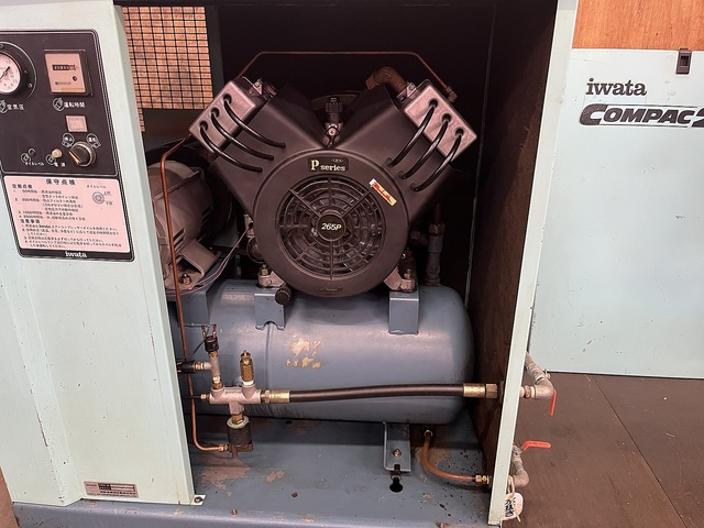 アネスト岩田 CSD-22P コンプレッサー の画像 2枚目