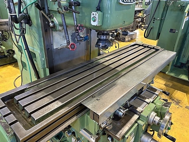 OKK MH-3VⅡ Vertical Milling Machine Image 5