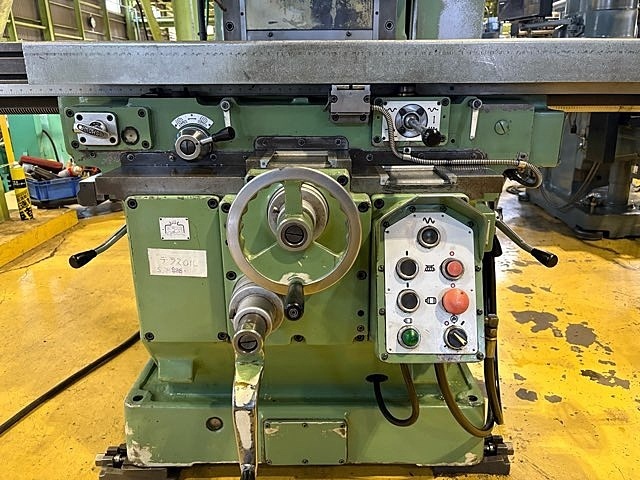 OKK MH-3VⅡ Vertical Milling Machine Image 7