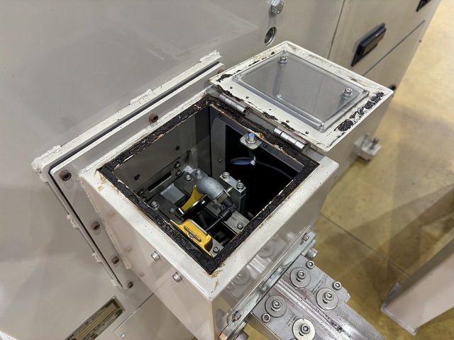 Fuji Manufacturing LG-4B0M-709-9530 Blast Machine Image 9