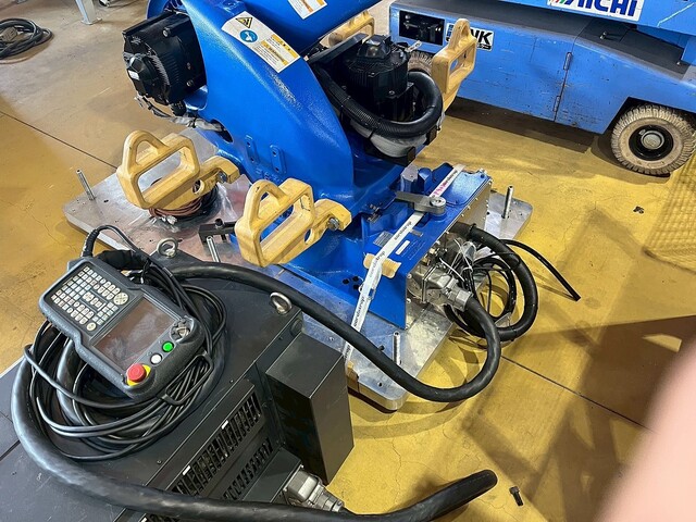安川 MOTOMAN-GP180 Robot Image 6