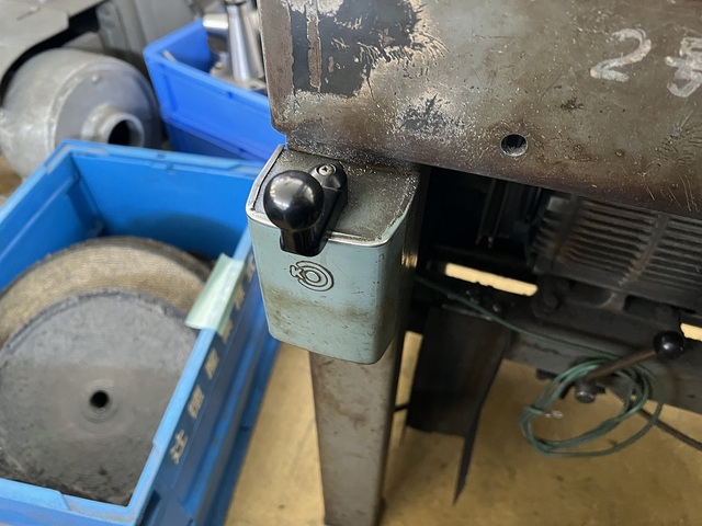 江黒 LB8-4B Desktop Lathe Image 9