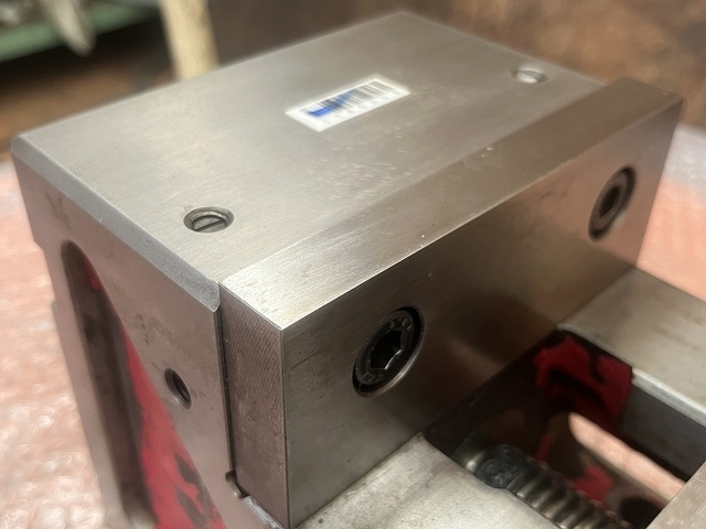 NABEYA FA125 Vice Image 3