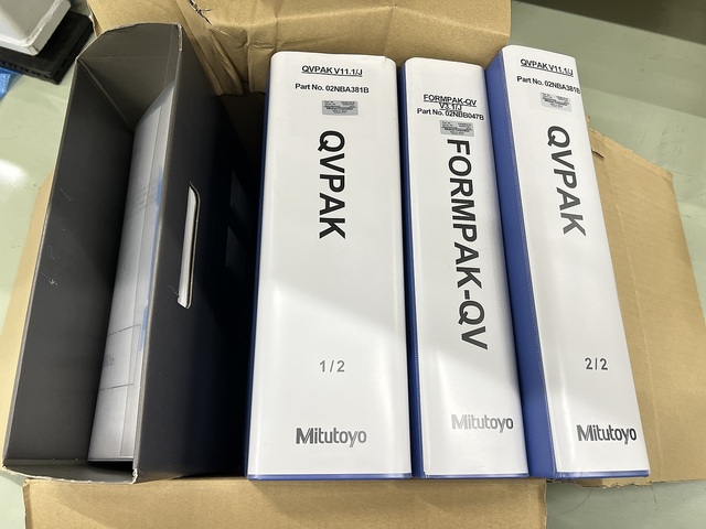 ミツトヨ QVH1-X302P1L-D(365-170) 画像測定機 の画像 7枚目