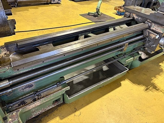 Dainichi Machinery DLG-SHB63×250 Lathe Image 6