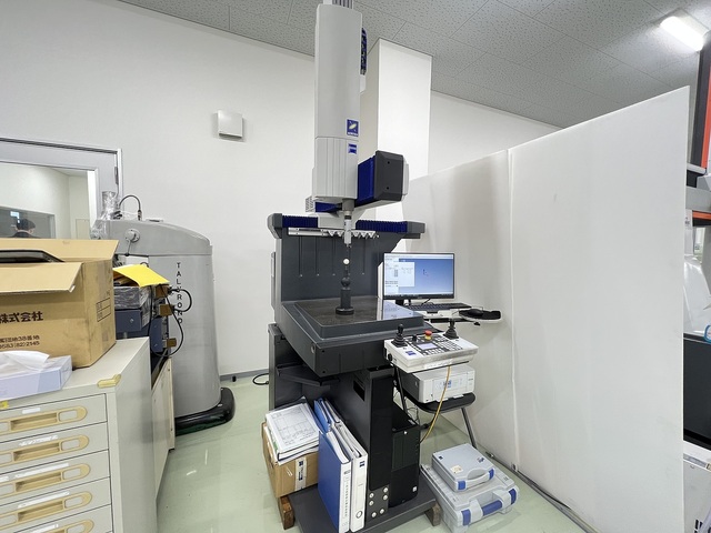 TOKYO SEIMITSU DuraMax5/5/5 CMM Image 1