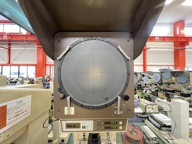 ミツトヨ PJ-311 投影機 の画像 2枚目