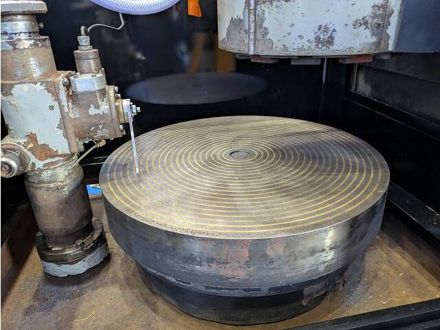 市川製作所 ICB-800 ロータリー研削盤 の画像 3枚目