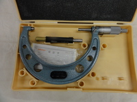 Mitutoyo OM-125 Micrometer (Outer) G-2795 Image