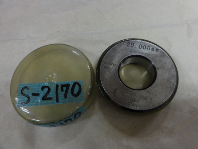 Mitutoyo 20.000 Ring Image 1