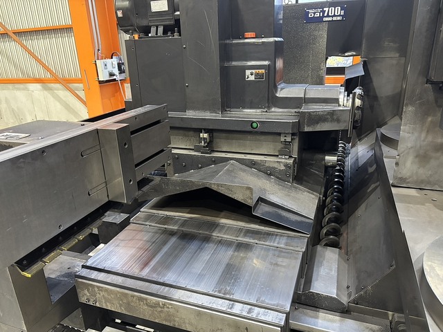 CHUO SEIKI DAI700Ⅱ NC Double-head Milling Machine Image 7