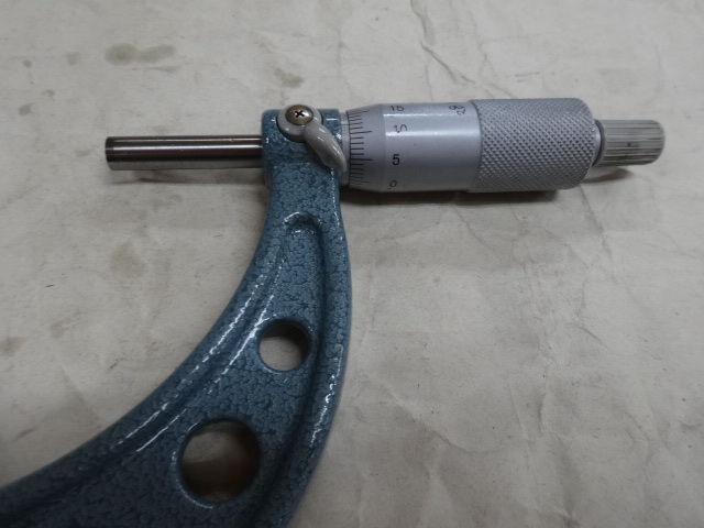 Mitutoyo OM-100 Micrometer (Outer) Image 3