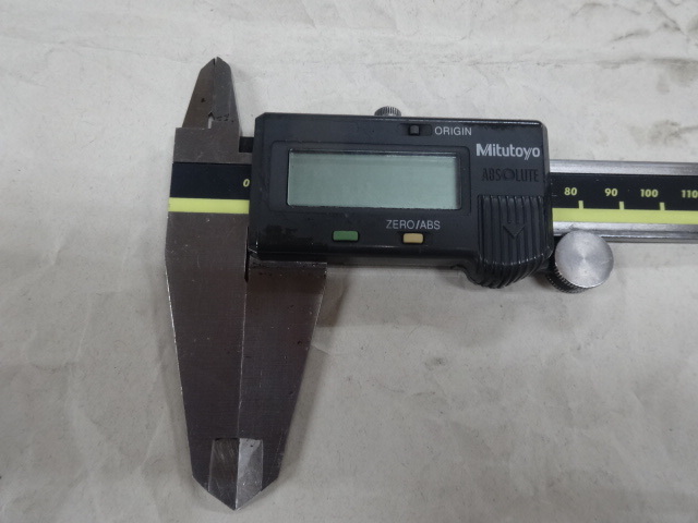 Mitutoyo CD-30C Vernier calipers Image 3