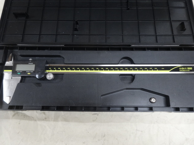 ミツトヨ CD-30AX ノギス の画像 1枚目