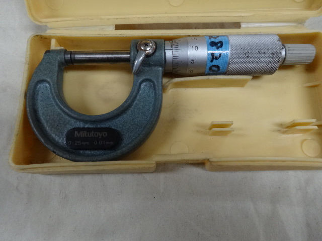 Mitutoyo M110-25 Micrometer (Outer) Image 1