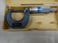 Mitutoyo M110-25 Micrometer (Outer) G-2820 Image