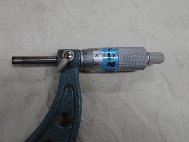 Mitutoyo OM-100 Micrometer (Outer) Image 3