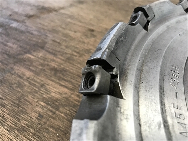 --  Milling Cutter Image 4