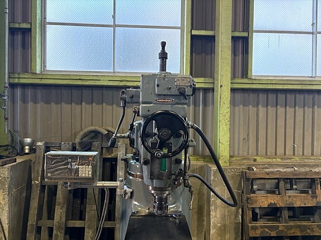牧野フライス製作所 KGJP-55 立型フライス盤 の画像 3枚目