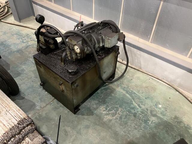 武田機械 TK-3000MV-8S 立型マシニングセンタ の画像 5枚目