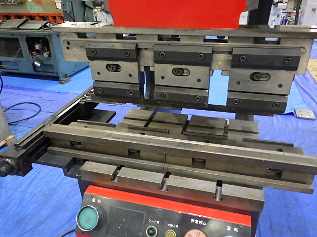 AMADA SPH-30C Press Brake/Bender Image 3