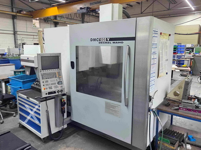 DECKEL MAHO DMC 1035 V Vertical Machining Center Image 1