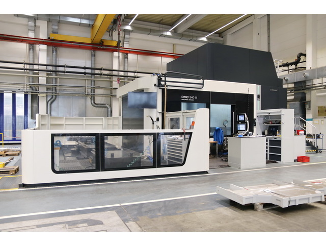 DMG MORI DMC 340 U 5Axis Machining Center Image 1