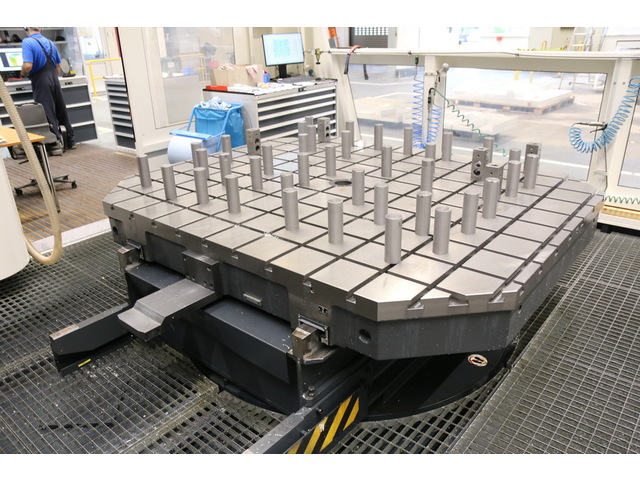 DMG MORI DMC 340 U 5Axis Machining Center Image 13