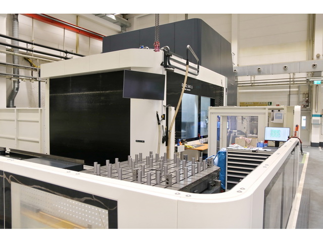 DMG MORI DMC 340 U 5Axis Machining Center Image 17