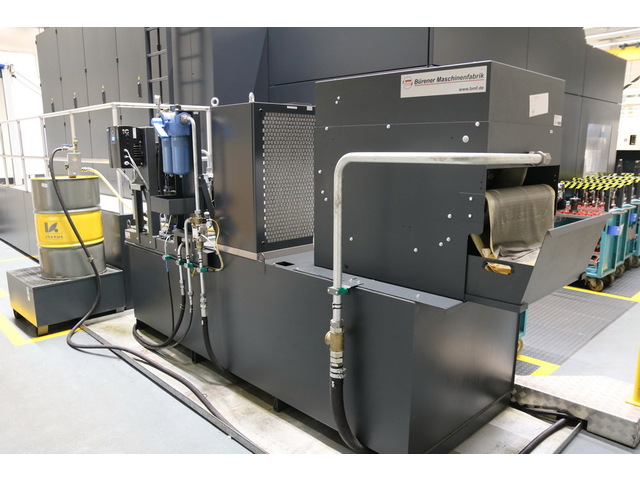 DMG MORI DMC 340 U 5Axis Machining Center Image 53