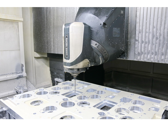 DMG MORI DMC 340 U 5Axis Machining Center Image 61